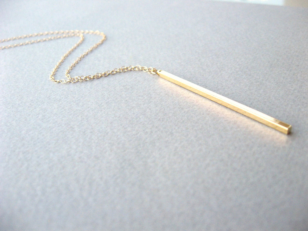 slim bar pendent necklace