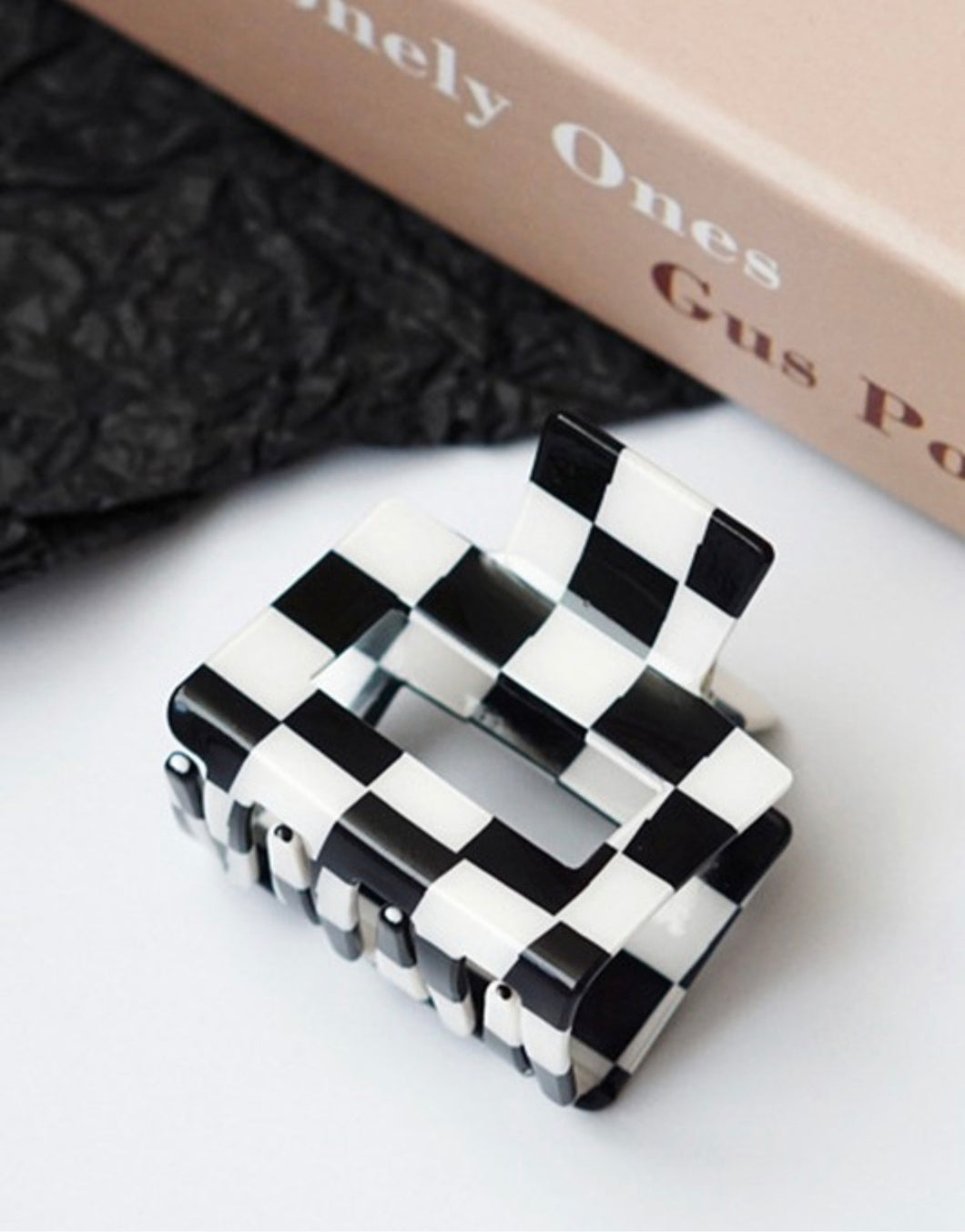 checkered mini claw clip