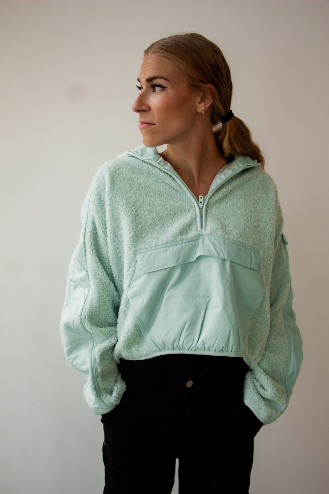 on-route micro-sherpa pullover | teal