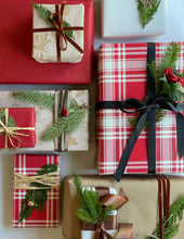 Load image into Gallery viewer, natural gift wrapping
